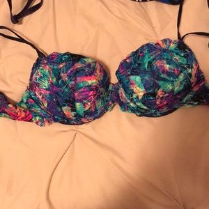 Victoria’s Secret bra